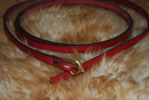 ceinture boucle en bronze cerise